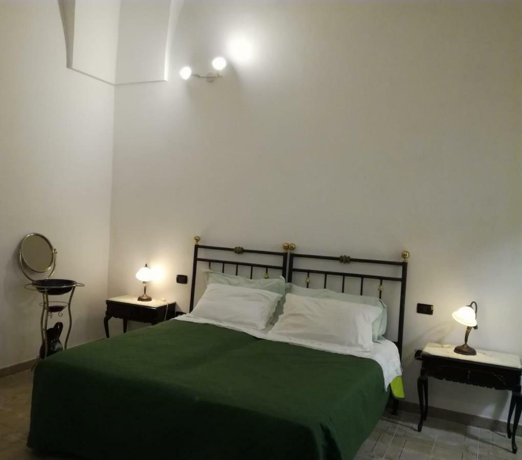 レヴェラーノLa Casa Di Melaアパートメント エクステリア 写真