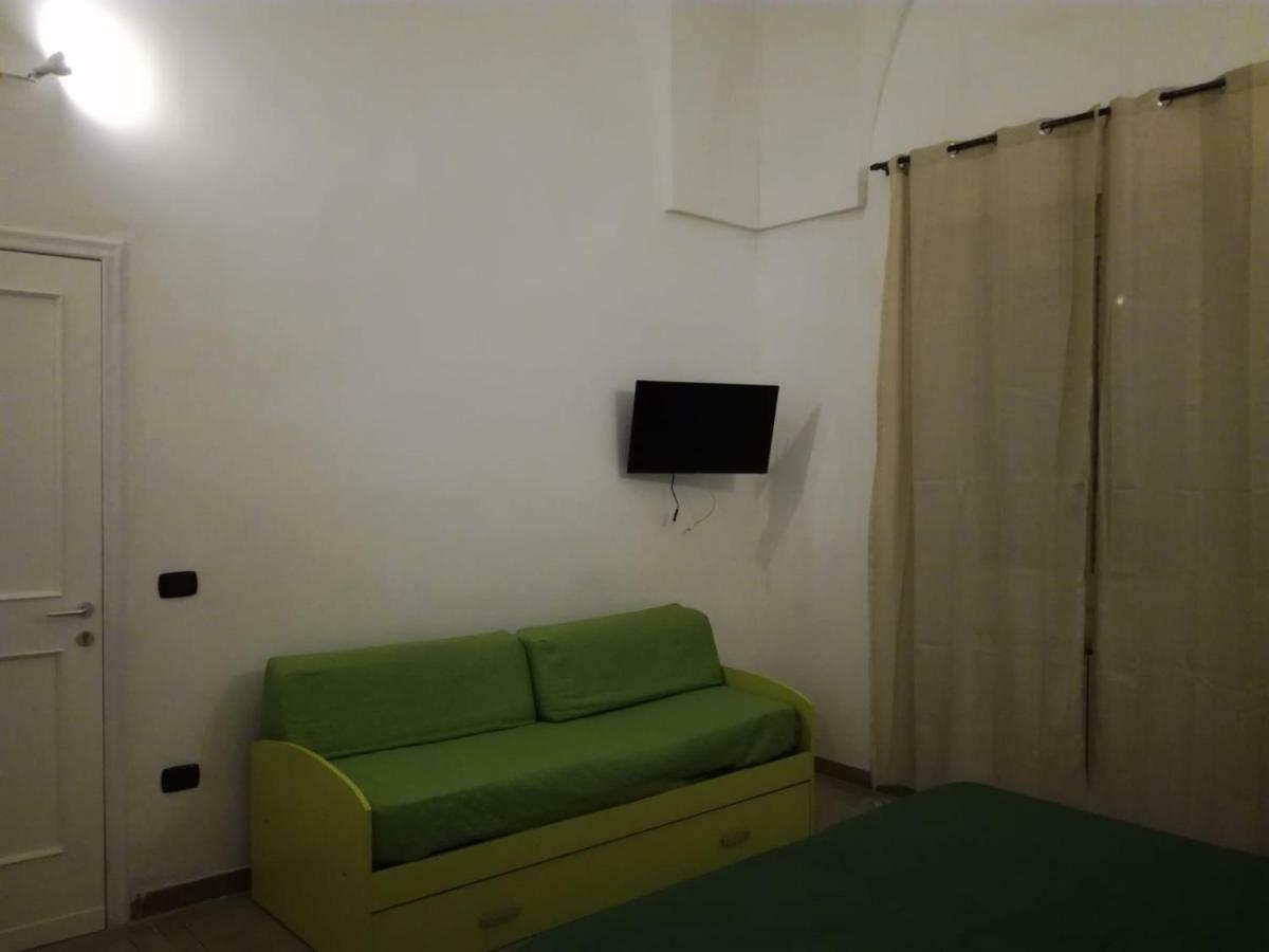 レヴェラーノLa Casa Di Melaアパートメント エクステリア 写真
